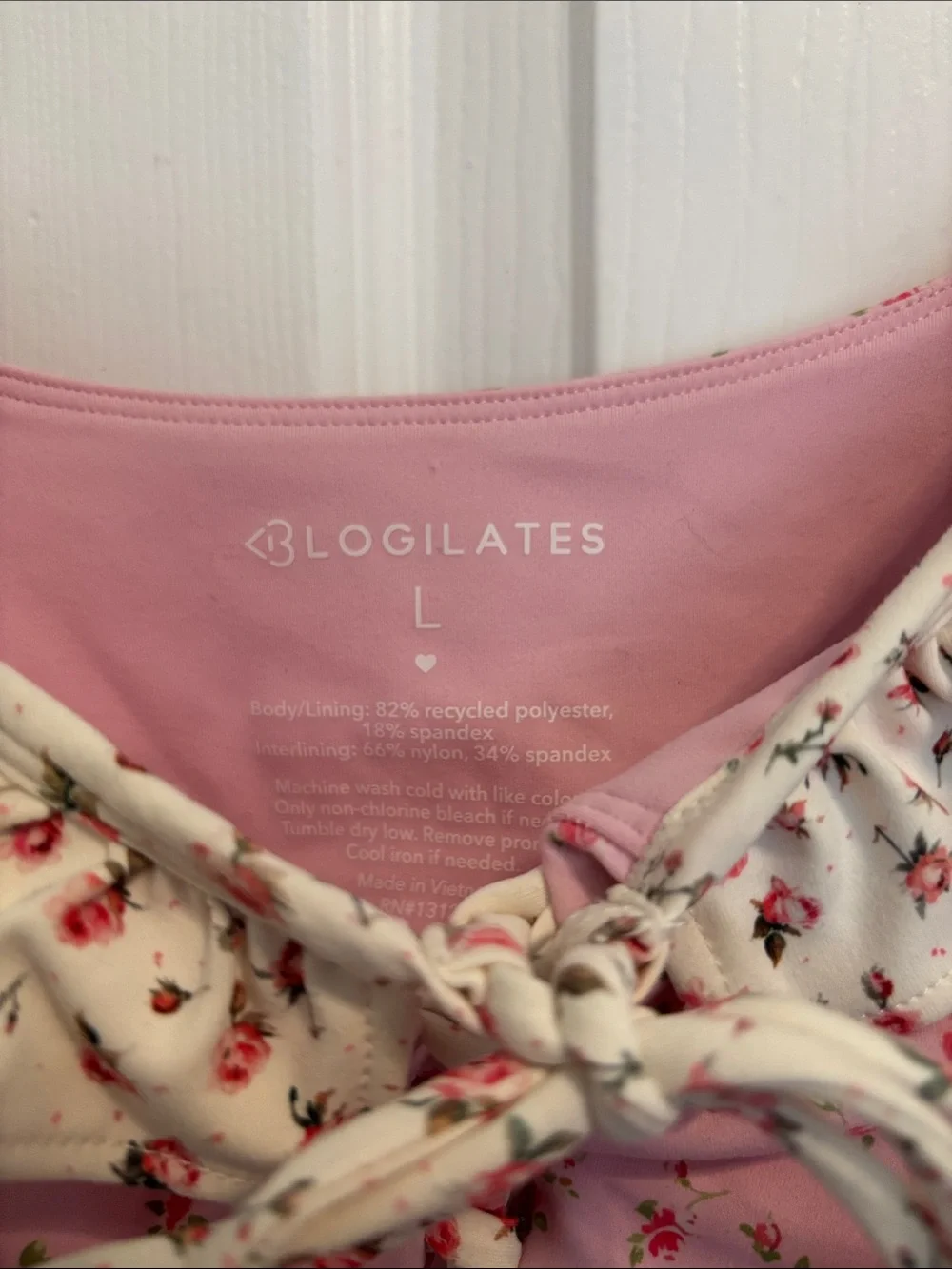Blogiloties Pink Floral Ruffle Tie-Front workout Top wt1 - Picture 3 of 4